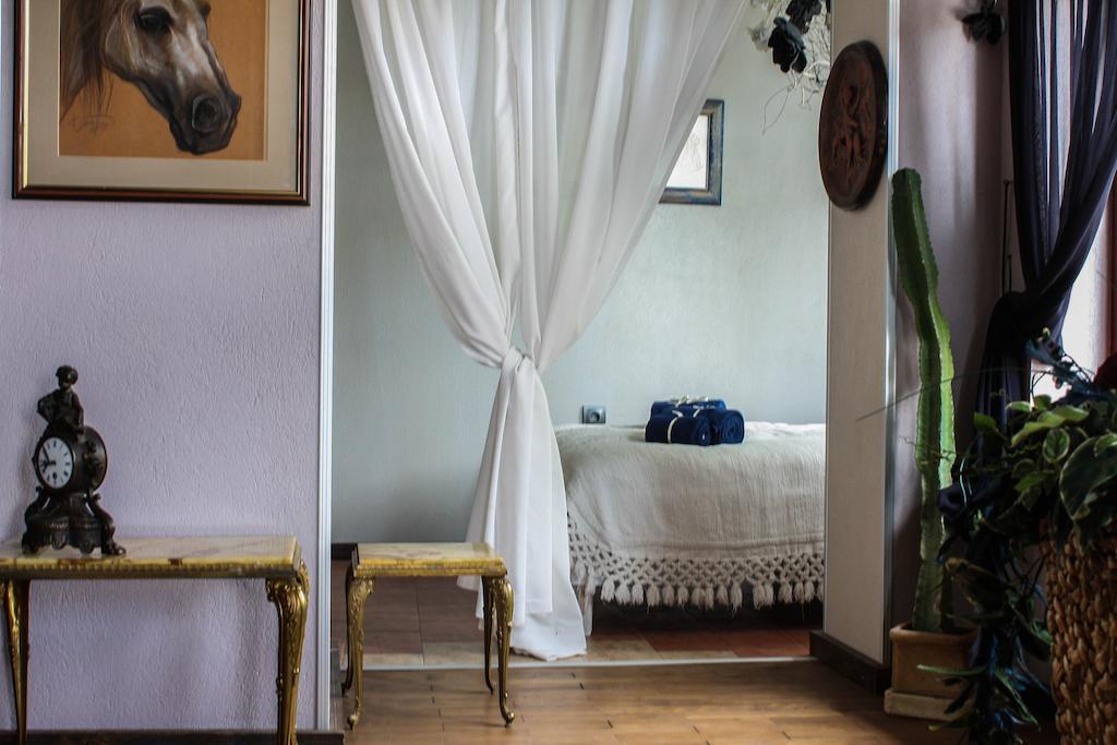 Le Rendezvous Apartment Veliko Tarnovo Bilik gambar
